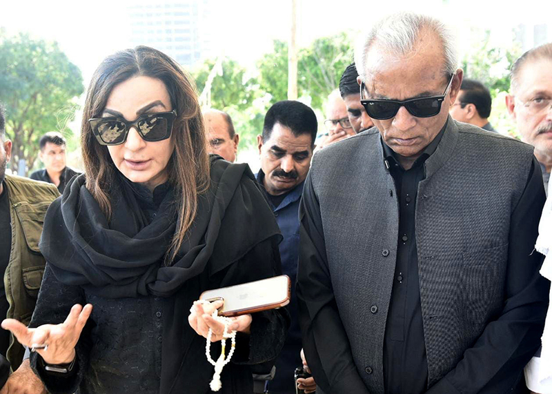 Sindh Governor Muhammad Nehal Hashmi expresses deep sorrow and grief over the demise of her daughter to Sherry Rehman while attending the funeral prayers of Senator Sherry Rehman's daughter Marvi Malik