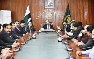 Federal Minister for Law and Justice, Senator Azam Nazeer Tarar, met with the Presidents, newly elected cabinet members and other office bearers of Narowal, Lodhran, Jhang and Hafizabad Bar Associations.