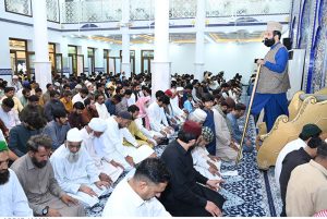 A Muslim cleric delivers a sermon on the 4nd Friday prayer of the holy month of Ramazan at the Central Jamia Mosque, Donga Bagh.