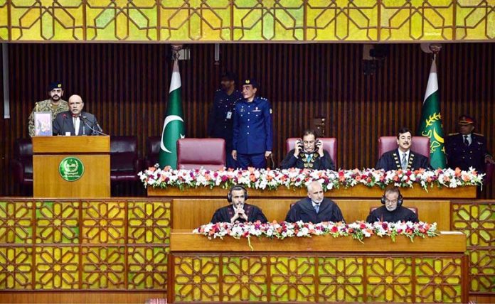 President Asif Ali Zardari addresses the joint session of Parliament at Parliament House