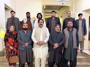 Leader of PML-N Balochistan, Jahangir Khan, along with youth representatives, meets Deputy Chairman Senate Syed Ali Khan Nasir