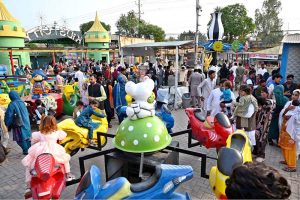 A large number of people visiting Model Mart to celebrate Eidul Fitr