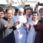 Mayor Karachi Barrister Murtaza Wahab offers Duaa after inaugurating the repair and rehabilitation project of the Incineration Plant in Kemari Mewa Shah.