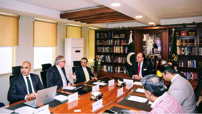 Federal Minister for Finance and Revenue, Senator Muhammad Aurangzeb in a meeting with Robert Jan Siegert, Ambassador of the Kingdom of the Netherlands to Pakistan, along with representatives of Engro Corporation and Engro Vopak Terminal Limited, at the Finance Division