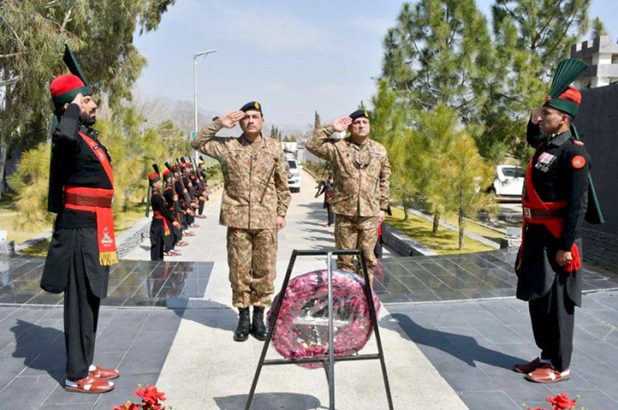 Field Marshal Syed Asim Munir, NI (M), HJ, COAS & CDF, visits Wana in South Waziristan to review the prevailing security situation and operational preparedness along the Western border