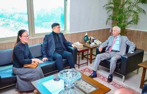 Federal Minister for Board of Investment, Qaiser Ahmed Sheikh held an important meeting with Kunlun Group and Oasis Group delegation
