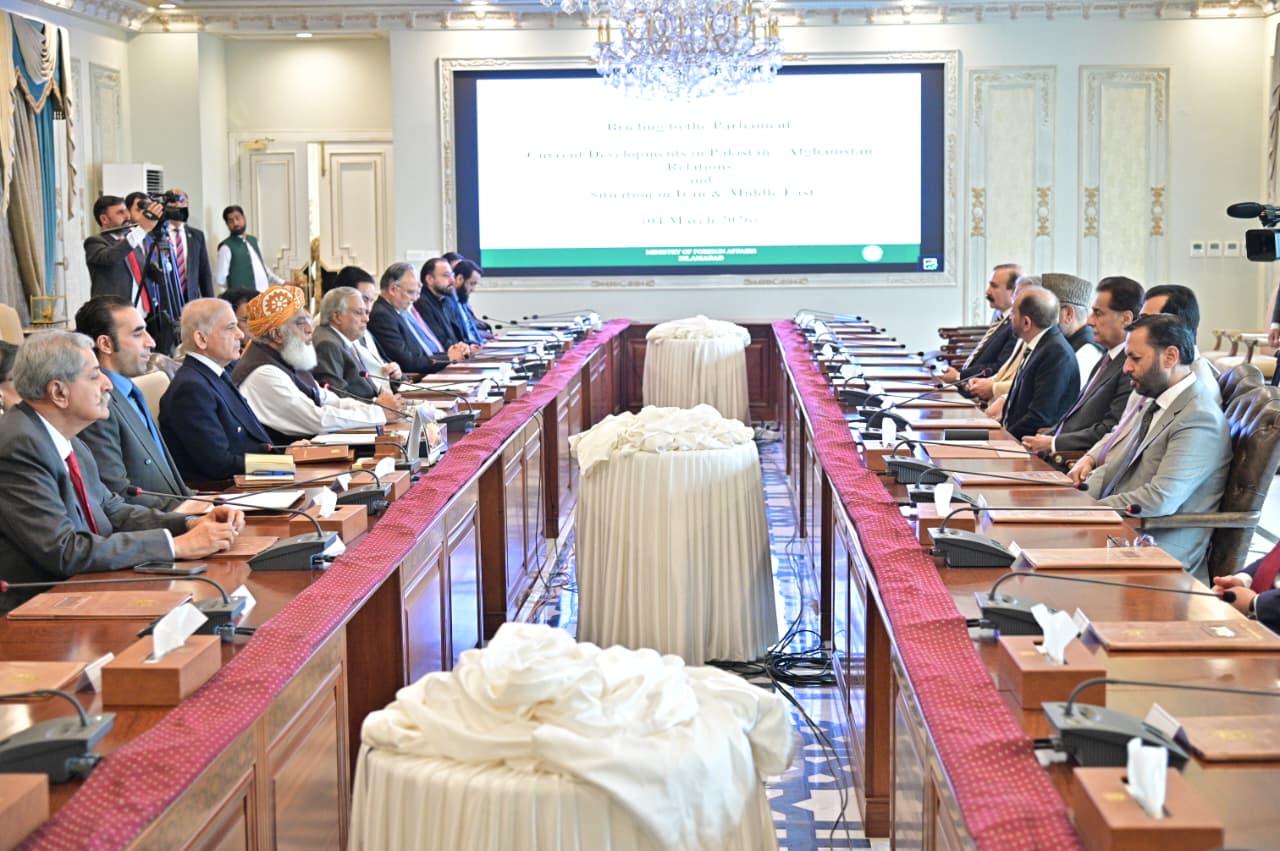 Parliamentary leaders get briefing on regional security situation; reaffirm unity, solidarity