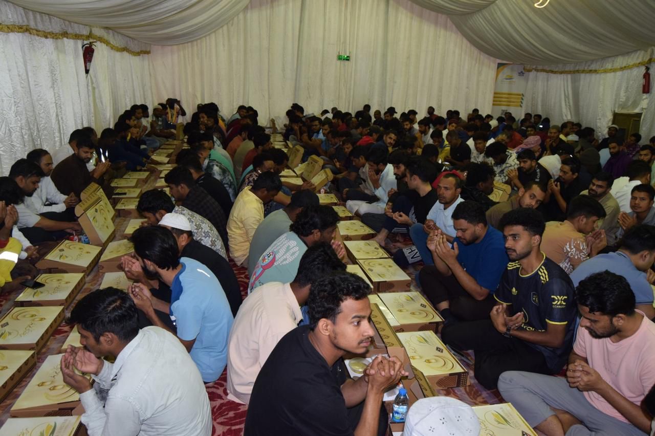 Ambassador Khan visits Ramazan Iftar Tent