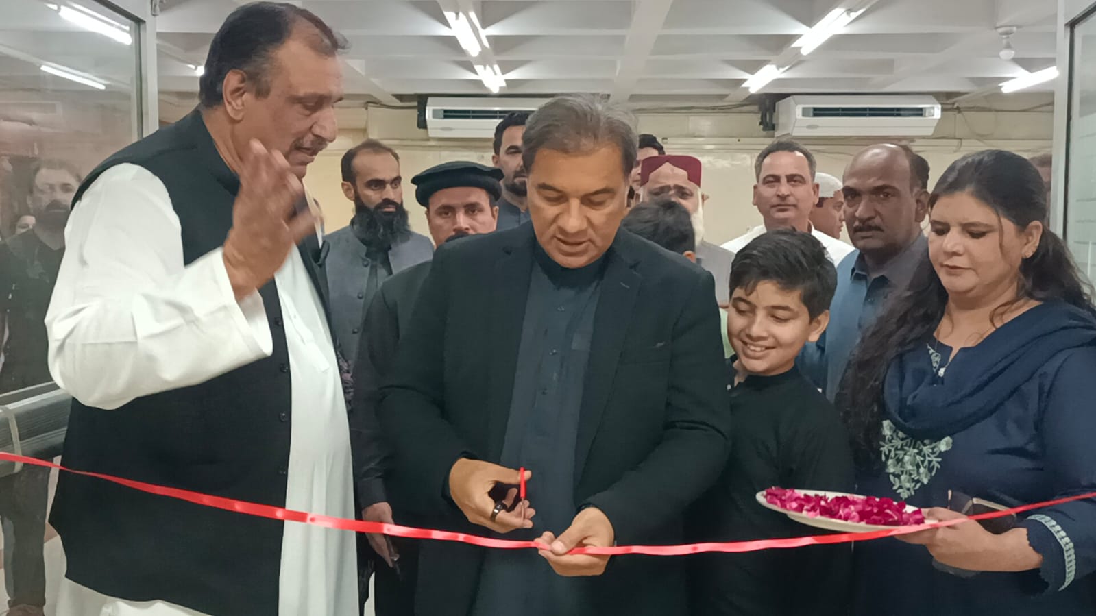 CDA chief visits hospital, Edhi Home and security checkpoints on Eid