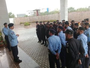 ICT Police maintain high alert in Red Zone, SP Iqbal briefs personnel