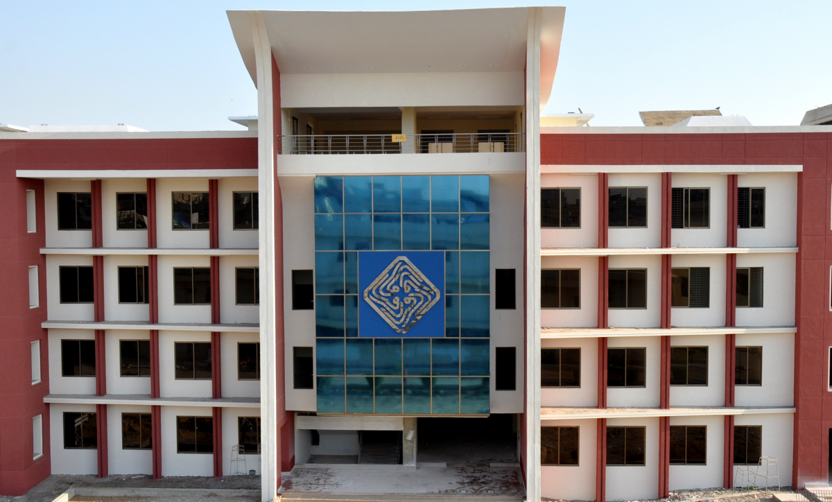 Professor from Poland to deliver lectures on multiple topics at FUUAST