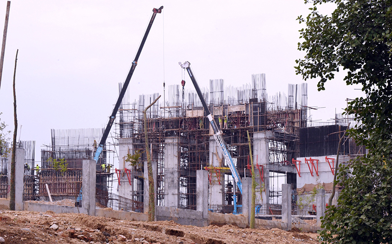 A view of the construction work underway on the Marka-e-Haq Monument in Islamabad, being built to honour Pakistan’s defenders
