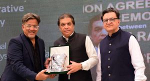 Federal Minister for Railways Hanif Abbasi and Governor Sindh Muhammad Nehal Hashmi visiting The International School - Pakistan Railways Campus after the inauguration ceremony