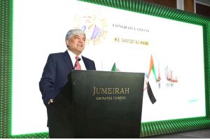 Ambassador Shafqat Ali Khan, Pakistan's Envoy to the United Arab Emirates addresses members of the Pakistani community during a reception hosted in his honour by Vista Maritime Travel Tourism