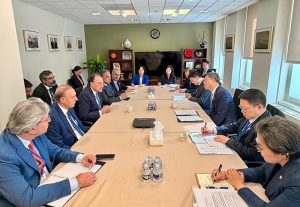 Federal Minister for Finance and Revenue, Senator Muhammad Aurangzeb, held an important meeting with H.E. Mr. Lan Fo'an, Minister of Finance of the People's Republic of China, on the sidelines of the World Bank-IMF Spring Meetings 2026 .