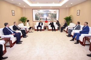 President Asif Ali Zardari in a meeting with Mr. Li Jiyang, Chairman of the Xiangtan People's Congress and Ms Zhang Xihui, Director of the Shaoshan Administration Bureau of Hunan, during his visit to Mao Zedong Memorial Museum.