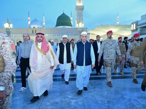 Governor Madinah, Prince Salman Bin Sultan Bin Abdulaziz Al-Saud receives Prime Minister Muhammad Shehbaz Sharif upon his arrival.