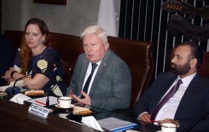 President Faisalabad Chamber of Commerce & Industry (FCCI) Farooq Yousaf Sheikh is presenting a memento to Czech Ambassador Ladislav Steinhübel at FCCI.