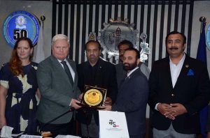 President Faisalabad Chamber of Commerce & Industry (FCCI) Farooq Yousaf Sheikh is presenting a memento to Czech Ambassador Ladislav Steinhübel at FCCI.