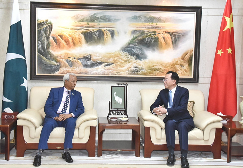 Governor Sindh Syed Muhammad Nehal Hashmi meets Consul General Yang Yundong at the Chinese Consulate