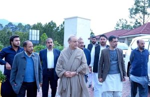 Federal Minister for Communications Abdul Aleem Khan inspecting completed work on Islamabad_Murree Dual Carraige way.