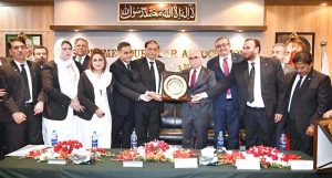 Kadir Özkaya, President Constitutional Court of the Republic of Türkiye, Unveiling the newly renovated Bar Hall in presence of the Honorable Chief Justice of Pakistan, Mr. Justice Yahya Afridi at the Supreme Court of Pakistan.
