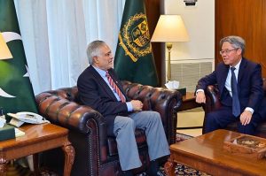 Chinese Ambassador to Pakistan, Jiang Zaidong called on the Deputy Prime Minister and Foreign Minister Senator Mohammad Ishaq Dar at MoFA