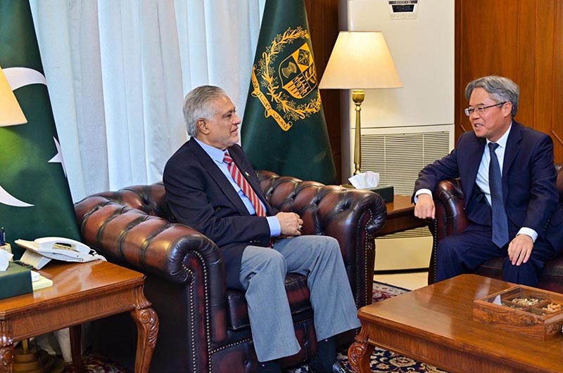 Chinese Ambassador to Pakistan, Jiang Zaidong called on the Deputy Prime Minister and Foreign Minister Senator Mohammad Ishaq Dar at MoFA