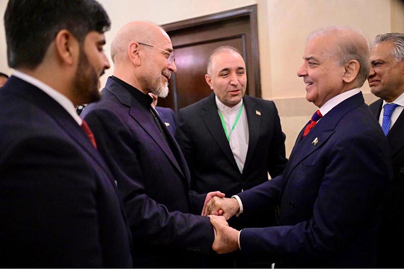 Prime Minister Muhammad Shehbaz Sharif held a meeting with the Iranian delegation led by the Honorable Speaker of the Iranian Consultative Assembly, Mr. Mohammad Bagher Ghalibaf at Islamabad Talks