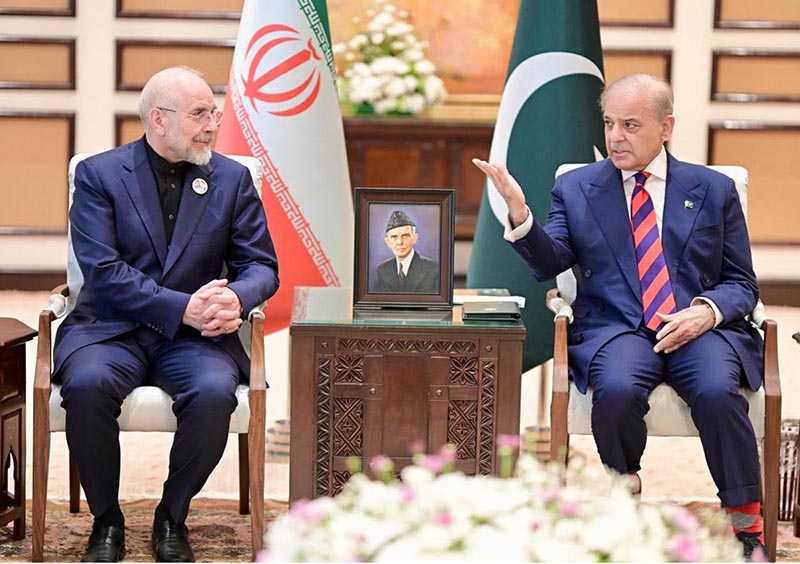 Prime Minister Muhammad Shehbaz Sharif held a meeting with the Iranian delegation led by the Honorable Speaker of the Iranian Consultative Assembly, Mr. Mohammad Bagher Ghalibaf at Islamabad Talks