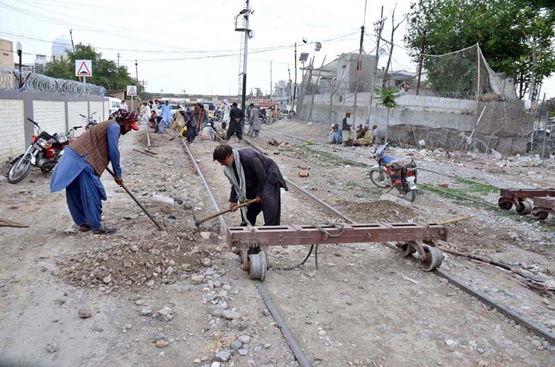 Railway staffers are busy repairing railway tracks from Quetta to Chaman
