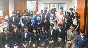 High Commissioner Rabia Shafiq chairing an interactive session with Pakistani students from MUN International, participating in the CWMUN Conference in Singapore, at the Pakistan High Commission.