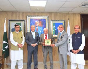 CEO of Marss Group, Adnan Sarwar Cheema and Additional Secretary, Ministry of Foreign Affairs, Hamid Asghar Khan, called on Federal Minister for Board of Investment, Qaiser Ahmed.