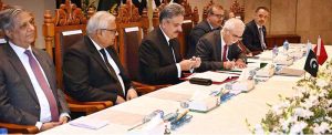 Hon'ble Chief Justice of Pakistan and President Constitutional Court of the Republic of Türkiye signing MoU at the Supreme Court of Pakistan.