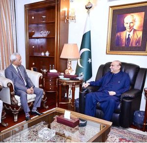 Governor Sindh, Nihal Hashmi calls on President Asif Ali Zardari at Aiwan-e-Sadr.