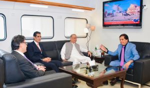 Federal Minister for Communications, Abdul Aleem Khan visits the Ministry of Railways and meet with Minister for Railways Muhammad Hanif Abbasi, both discussed sectoral cooperation, transport reforms, and Pakistan’s national and global outlook.