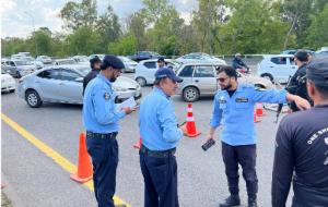 SSP Qazi reviews security at Zero Point, Faisal Chowk checkpoints, orders strict vigilance