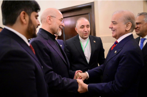 PM reaffirms Pakistan’s role as mediator for regional, global peace