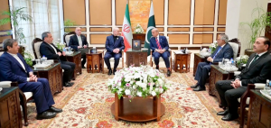 PM reaffirms Pakistan’s role as mediator for regional, global peace