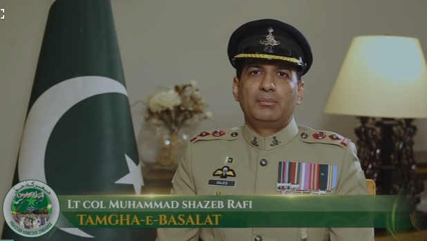 Lieutenant Colonel Shahzeb honored with Tamgha-e-Basalat for exemplary performance in Marka-e-Haq