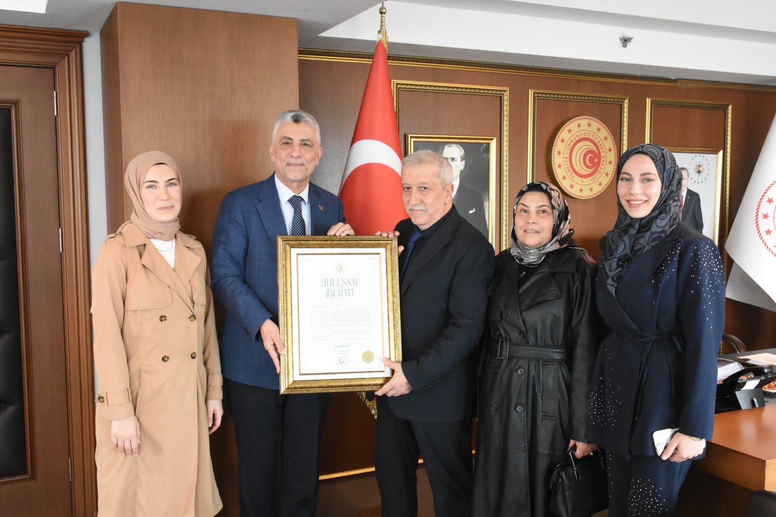 Istanbul trader refuses payment from Pakistani family citing historical brotherhood