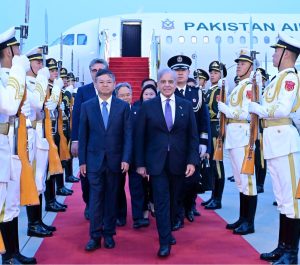 PM arrives in Beijing after Hangzhou visit