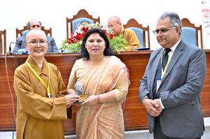 Venerable You Deng, Advisor Humanistic Buddhism Research Centre presenting souvenir to Managing Director Associated Press of Pakistan (APP) Muhammad Asim Khichi during the 3rd International Conference on the Buddhist Heritage of Pakistan.