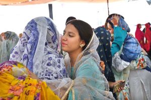 A large number of faithful are offering Eidul Azha prayers at Badshahi Masjid