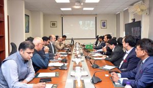Federal Minister for Commerce Jam Kamal Khan chairs a consultative meeting with APBUMA delegation to discuss export promotion, SME facilitation, global branding, trade financing, and expansion of Pakistan's home-textiles footprint in international markets, reaffirming the government's commitment to export-led growth and stronger global market access