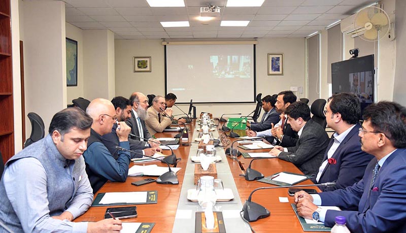 Federal Minister for Commerce Jam Kamal Khan chairs a consultative meeting with APBUMA delegation to discuss export promotion, SME facilitation, global branding, trade financing, and expansion of Pakistan's home-textiles footprint in international markets, reaffirming the government's commitment to export-led growth and stronger global market access