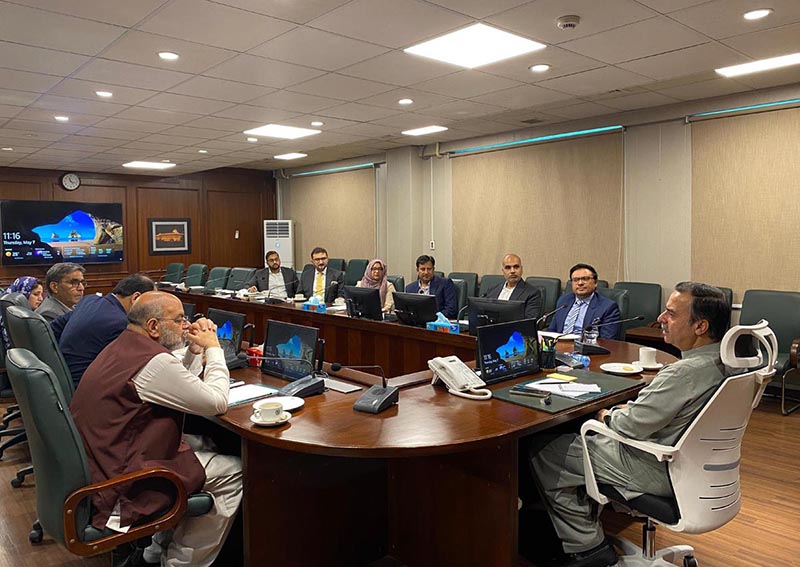Federal Minister for Maritime Affairs Muhammad Junaid Anwar Chaudhry speaks with a delegation of leading terminal operators during a meeting