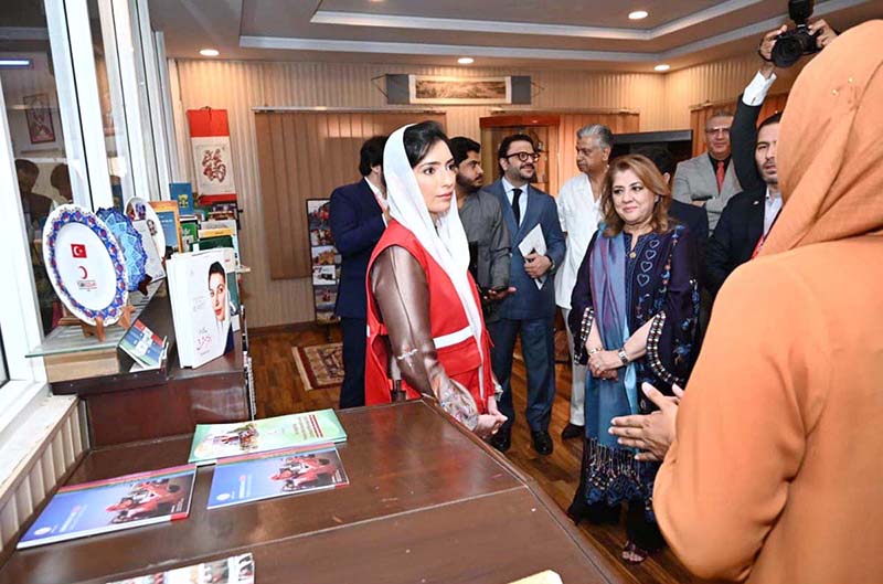 First Lady Bibi Aseefa Bhutto Zardari visiting the exhibition titled "Humanitarian Journey of PRCS" during her visit to the Pakistan Red Crescent Society Headquarters