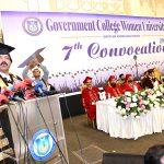Governor Punjab Sardar Saleem Haider Khan addressing to the ceremony of 7th convocation of Government College Women University