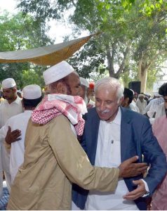 Federal Minister for Board of Investment Qaiser Ahmed Sheikh offering Eidul Azha prayers at Central Eid Gah